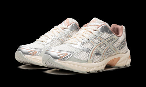 GEL-1130 WMNS "Cream / Light Sage"